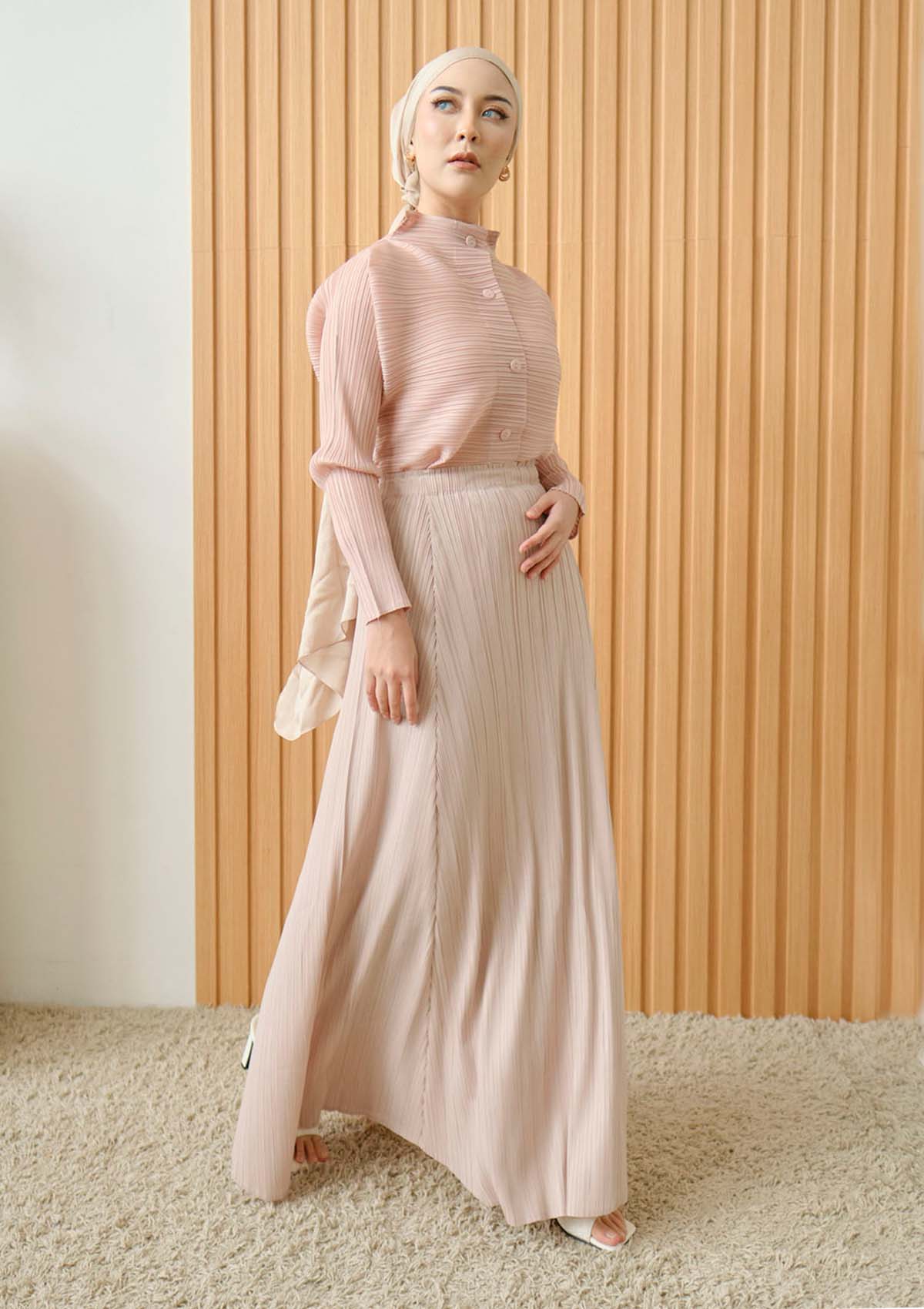 Alexi Pink Beige Flare Pleated Skirt