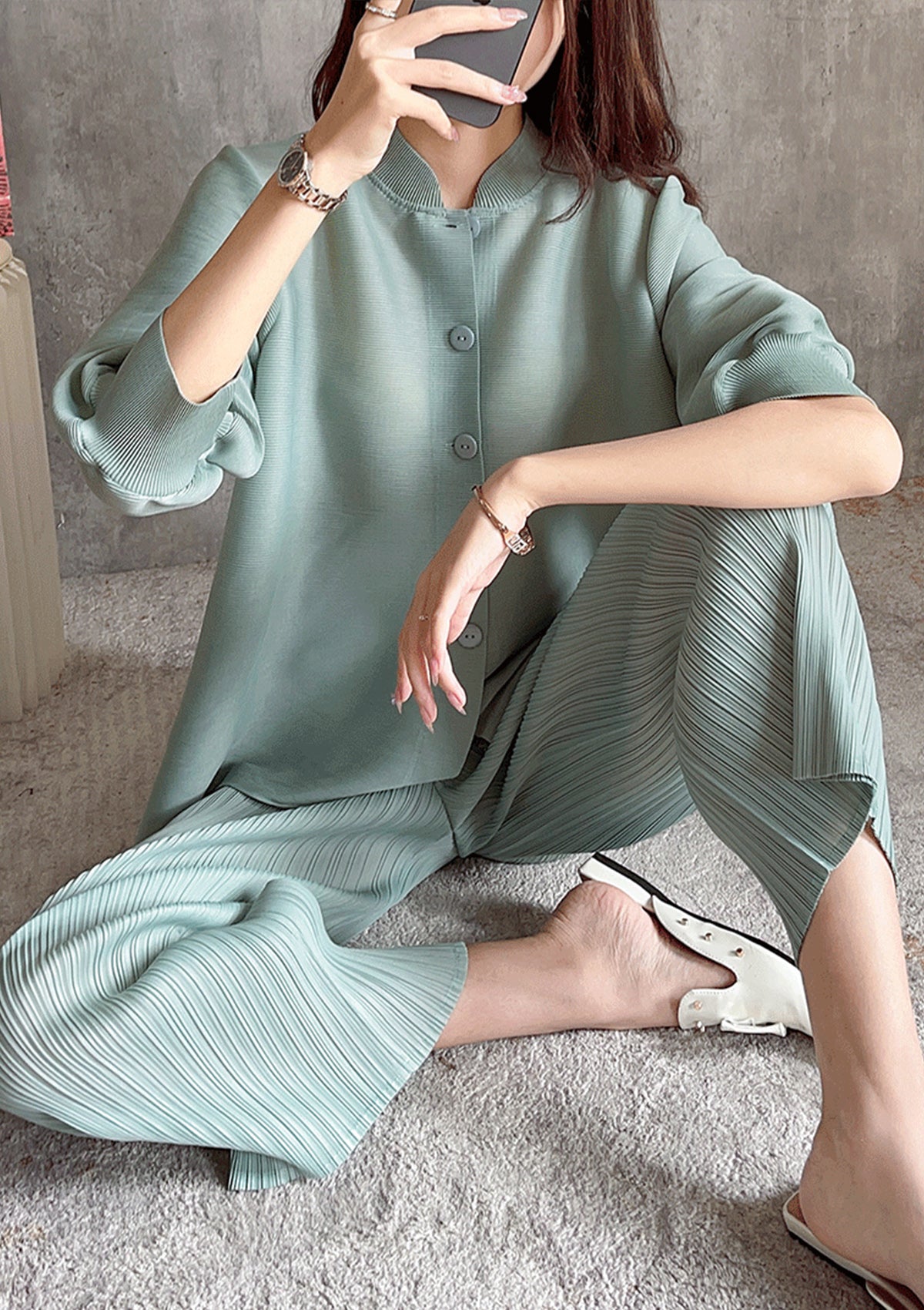 Moana Misty Puff Sleeves Pleated Top