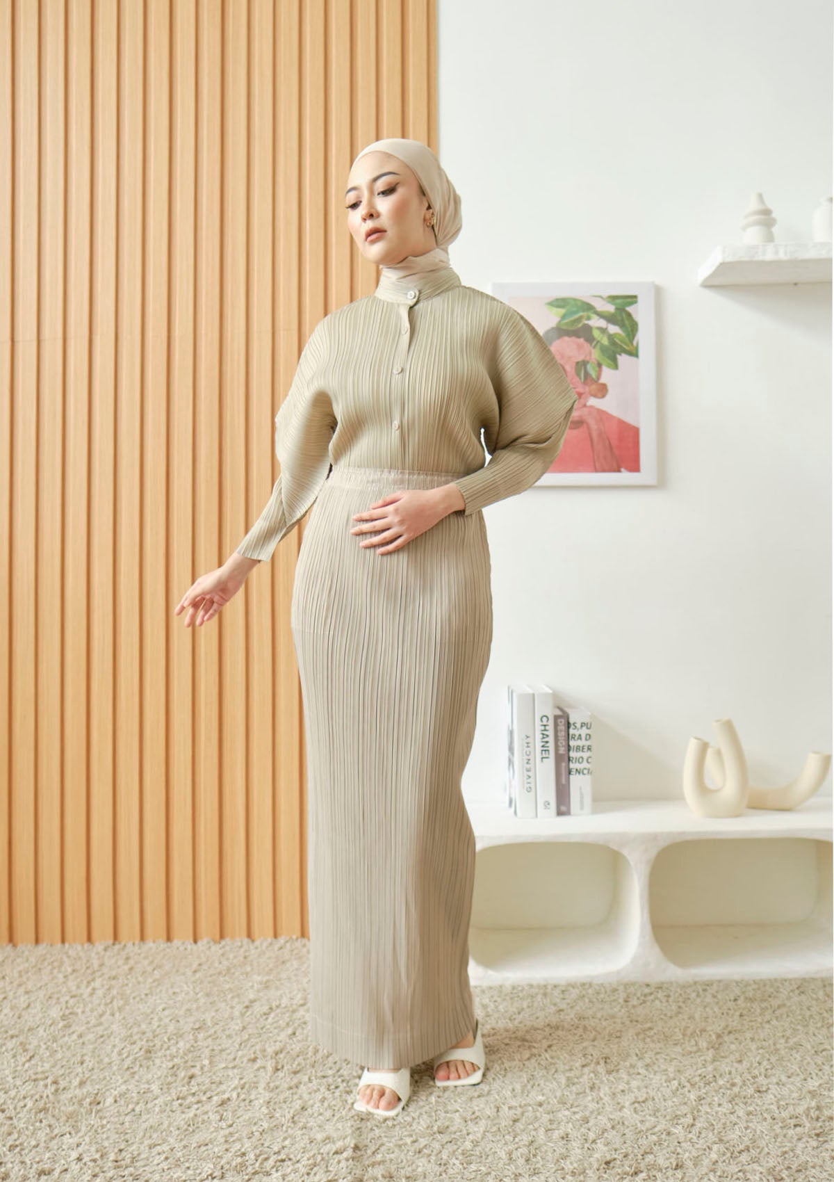 Gia Champagne Puffed Sleeve Pleated Top
