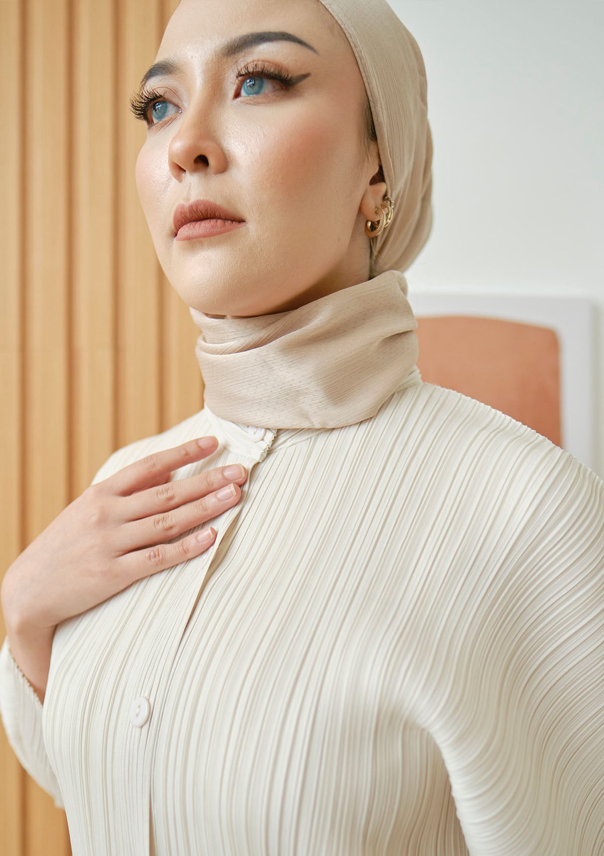 Gia Nude Puffed Sleeve Pleated Top