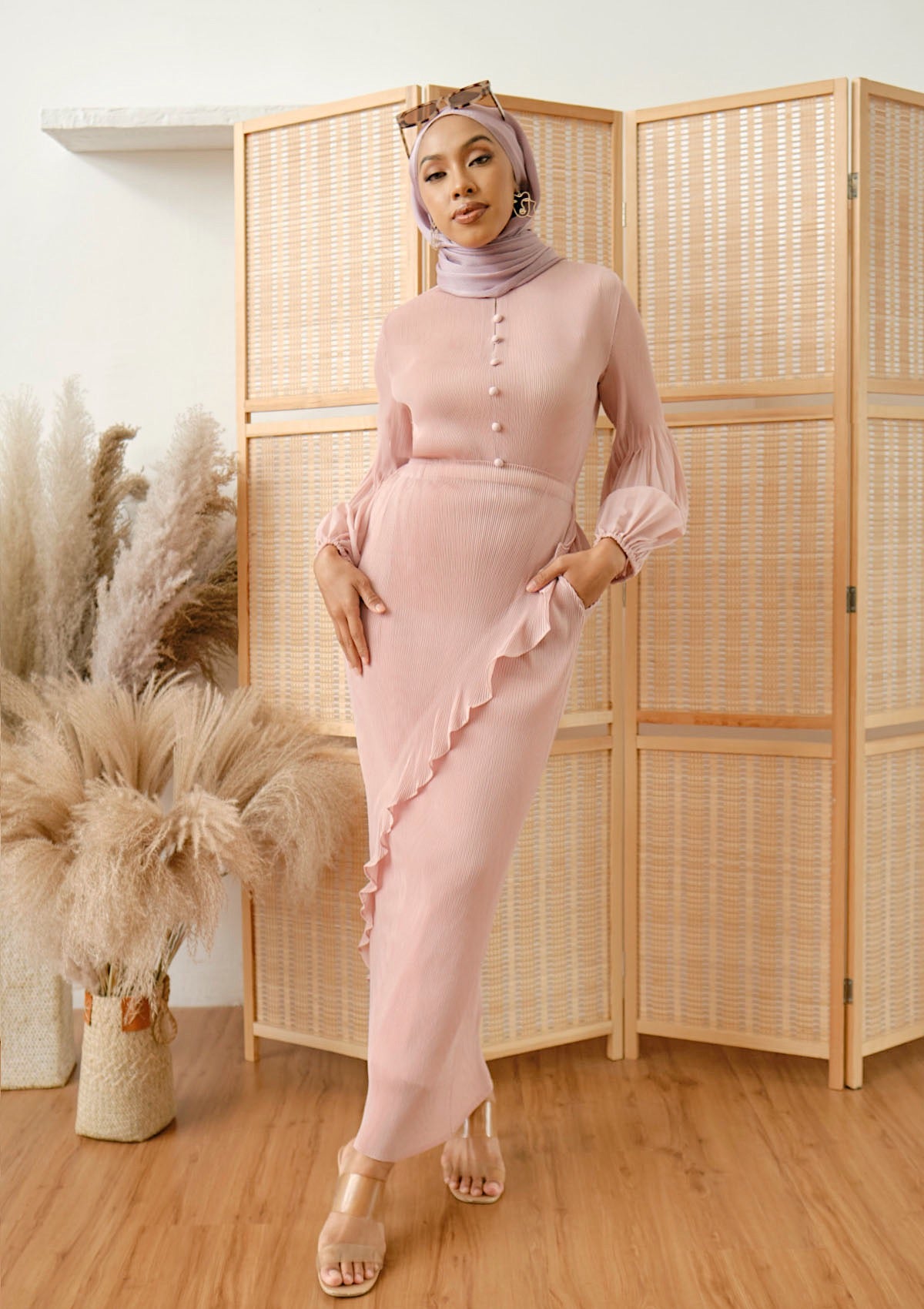 Vanya Salmon Pink Ruffled Pleated Set