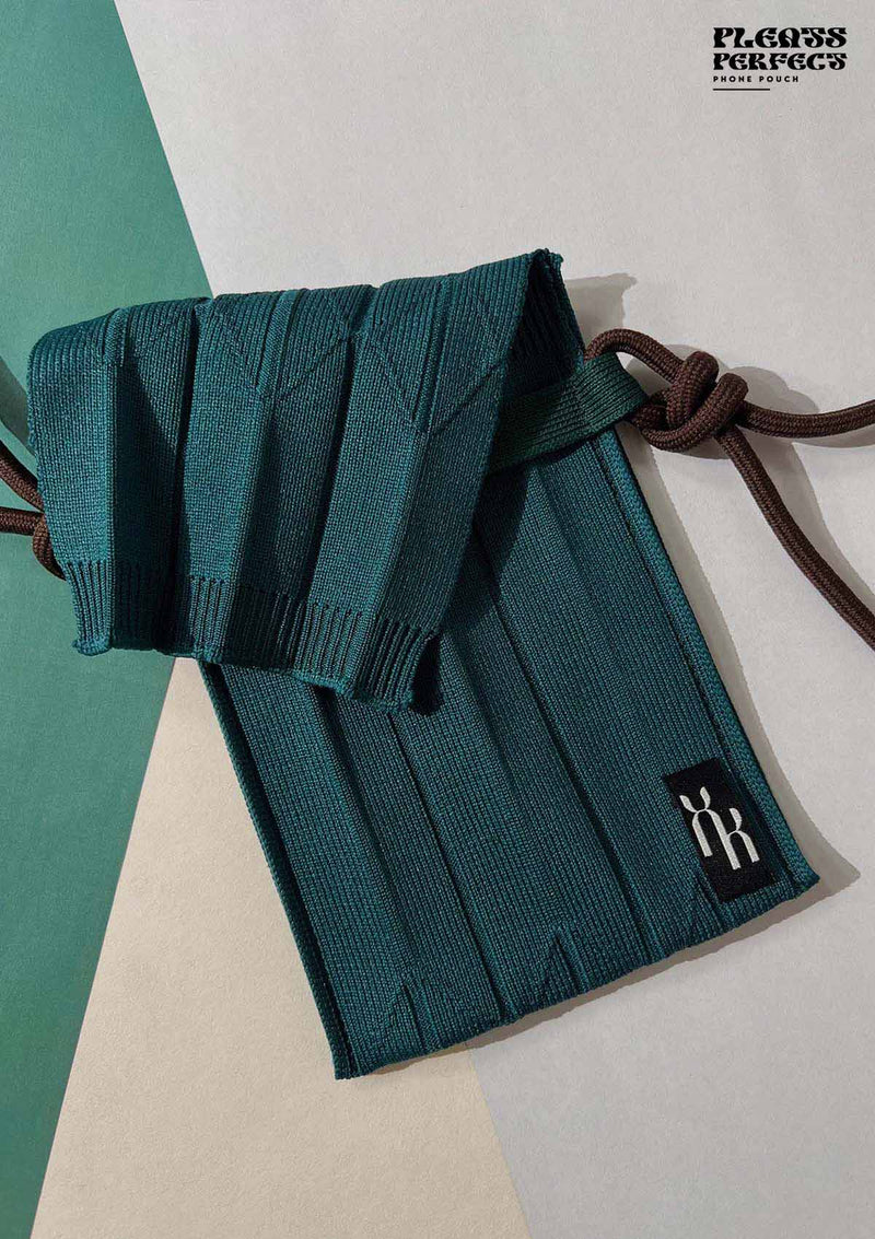 Pleats Perfect Phone Pouch (Deep Turquoise)