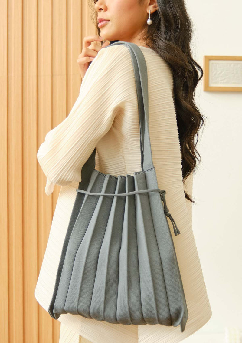 Jovial Grey Knit Tote Bag